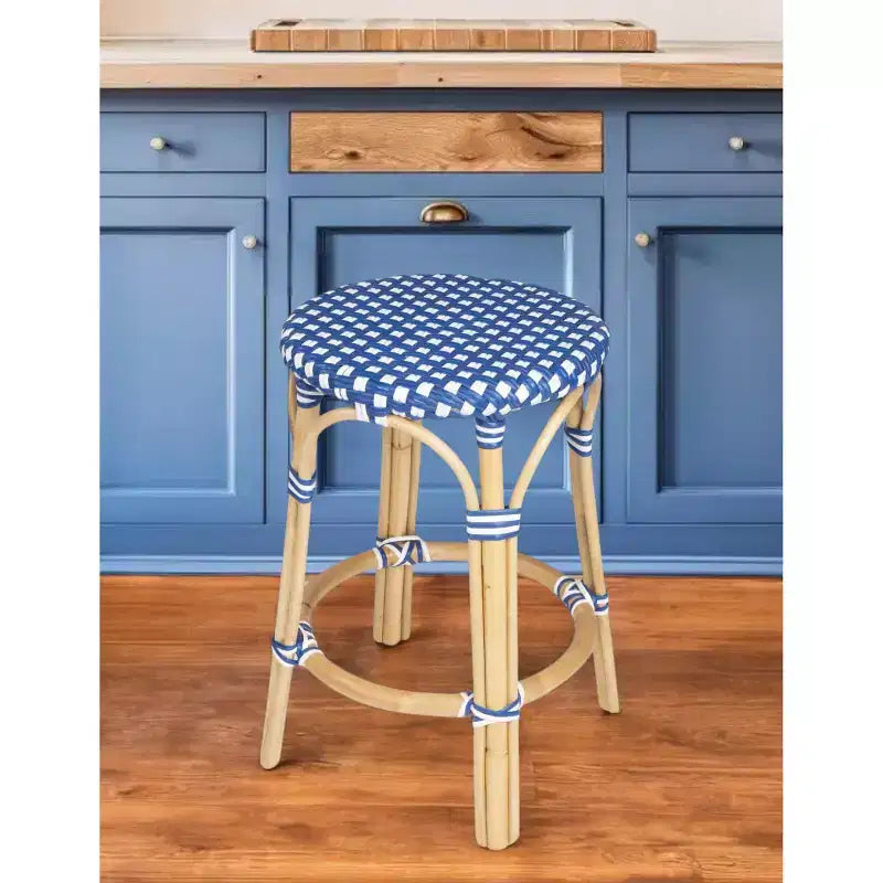 HomeRoots Sgabello da Bar senza Schienale per Bancone, 24 Pollici, Blu, Bianco e Marrone Legno, in Rattan Resistente