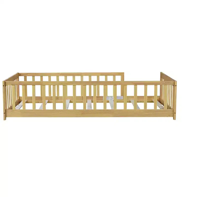 MAYEERTY Letto a Castello Basso con Recinzione Senza Porta, Guardrail a Terra in Legno di Gomma Beige