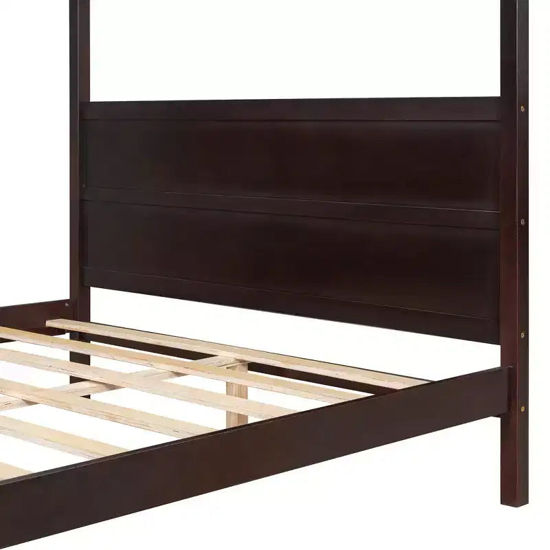 Letto a baldacchino Whisen Queen Size con testiera e pediera, contenitore sottorete e design adatto all'arredamento