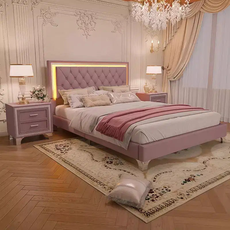 Set Whisen 3 pezzi, letto matrimoniale imbottito con piattaforma e due comodini