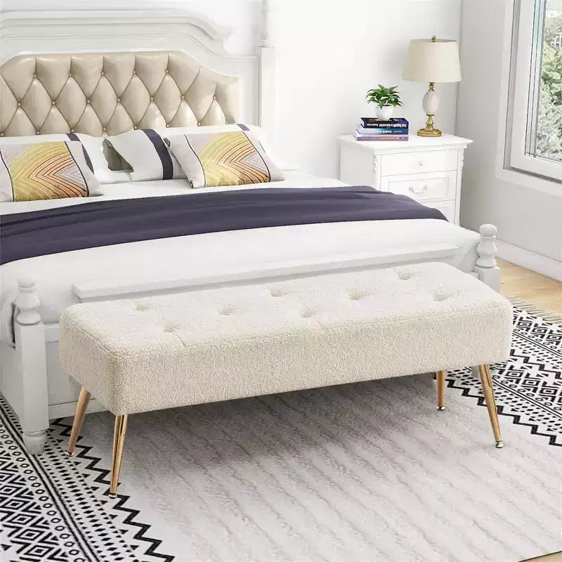 Panca imbottita in finto shearling "Tufted" di Furniliving con bottoni e gambe in metallo per camera da letto/ingresso/corridoio
