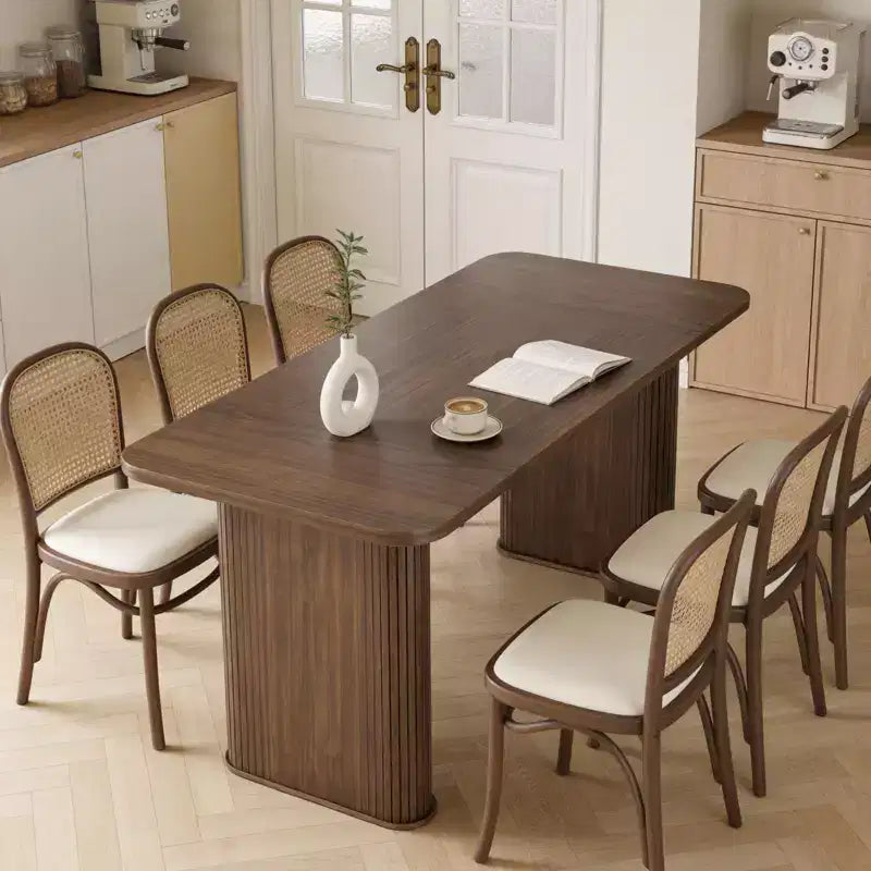 Spazioso tavolo da pranzo moderno da 62 pollici per 6-8 persone, piano rettangolare in noce nero, robuste gambe a piedistallo, ideale per cucina, sala da pranzo o sala conferenze