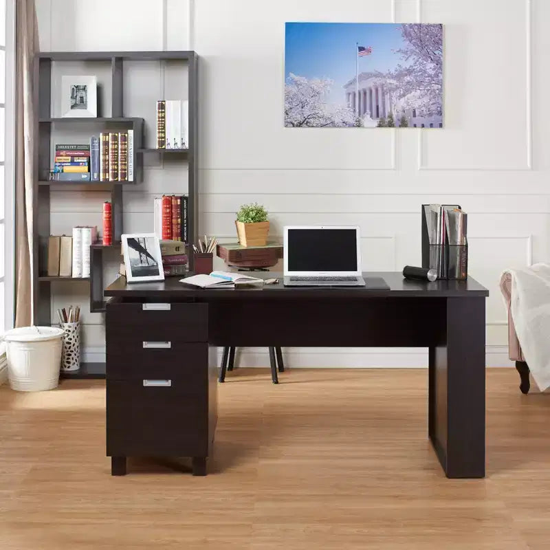 Scrivania da ufficio Abella Espresso - HOMES: Inside + Out: Mobili per la casa moderni con spazio contenitivo e dettagli argentati