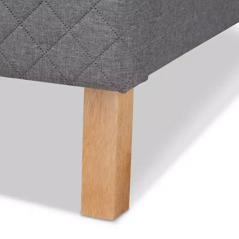 Letto a piattaforma King Aneta grigio - Baxton Studio