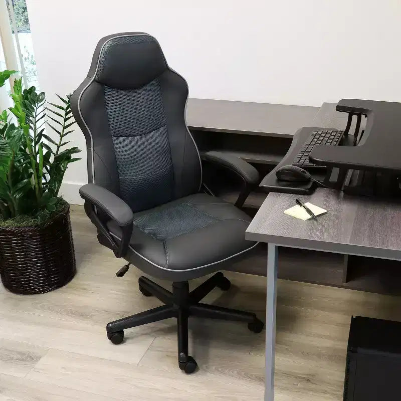 Sedia da ufficio regolabile Elama con schienale alto in similpelle grigio antracite