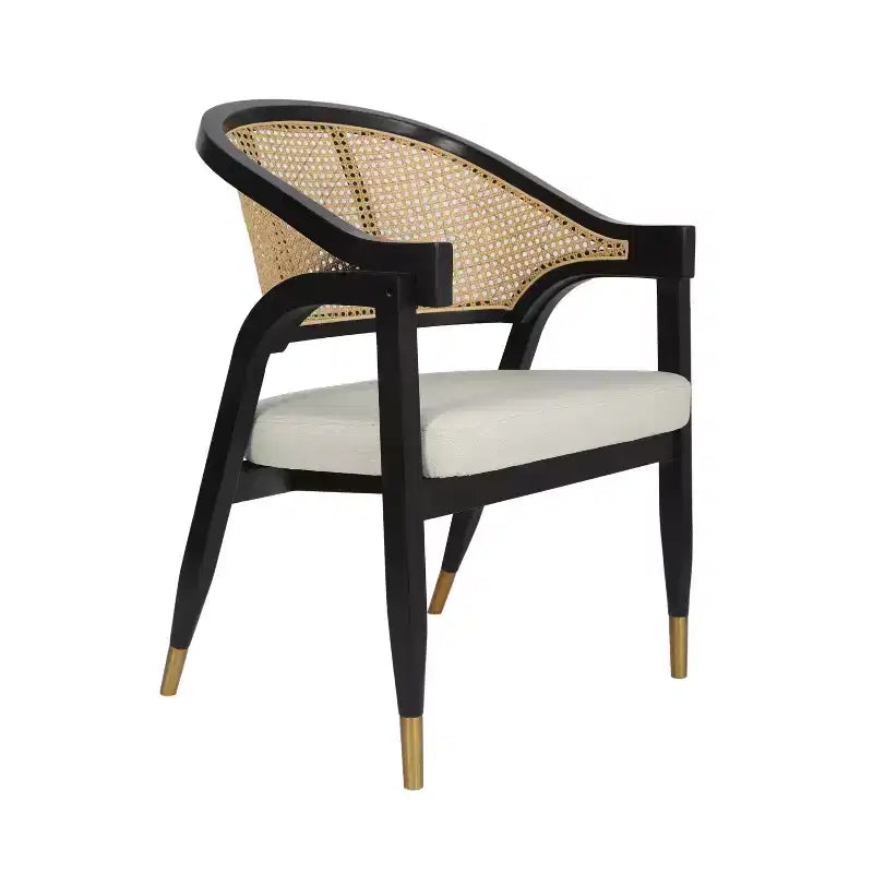 Sedia da pranzo o d'accento Emma e Oliver in rattan con struttura in legno massello, schienale intrecciato e seduta imbottita